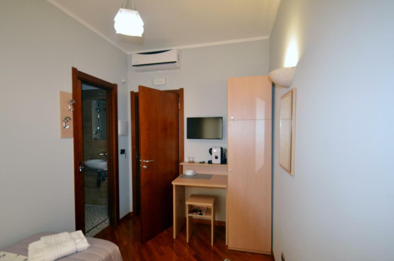 B&B Studio 162 Бари Экстерьер фото